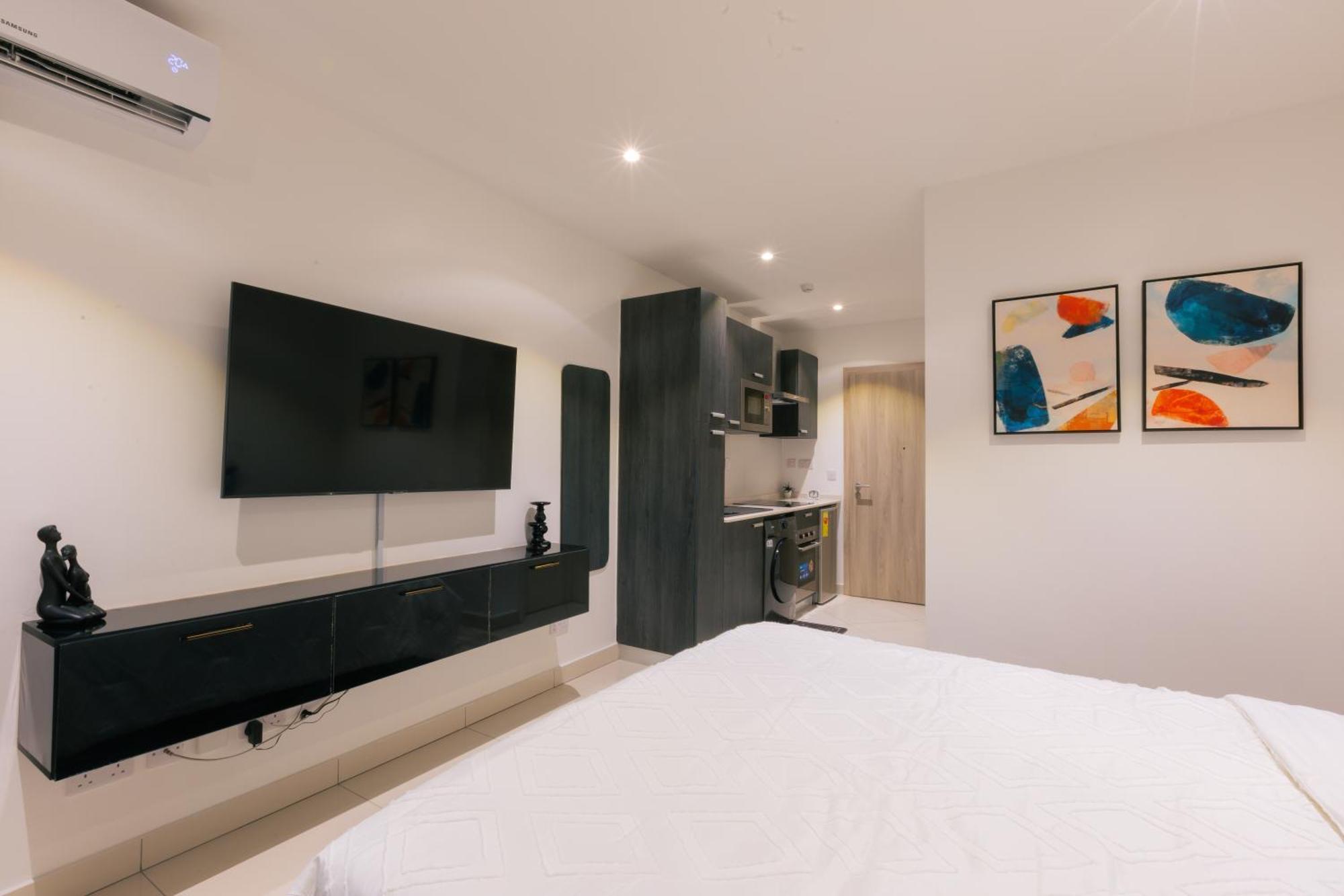 7 Minutes From The Airport - Chic Studio Akkra Exterior foto